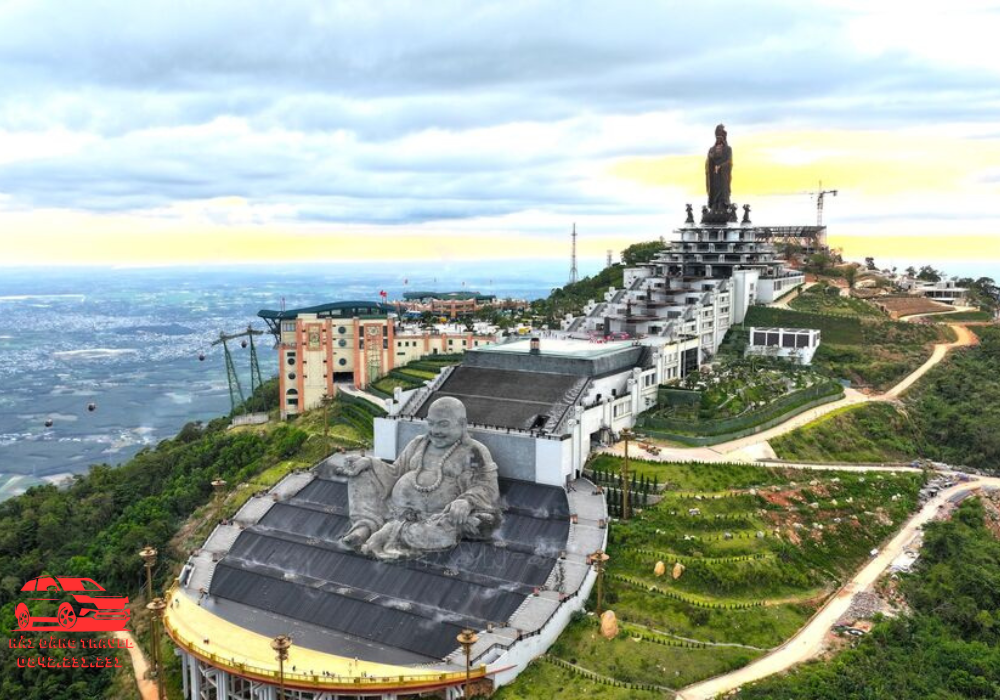 Thuê Xe Đi Núi Bà Đen
