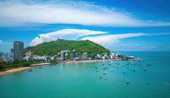 Thuê Xe Vũng Tàu Đi Sài Gòn Có Tài Xế